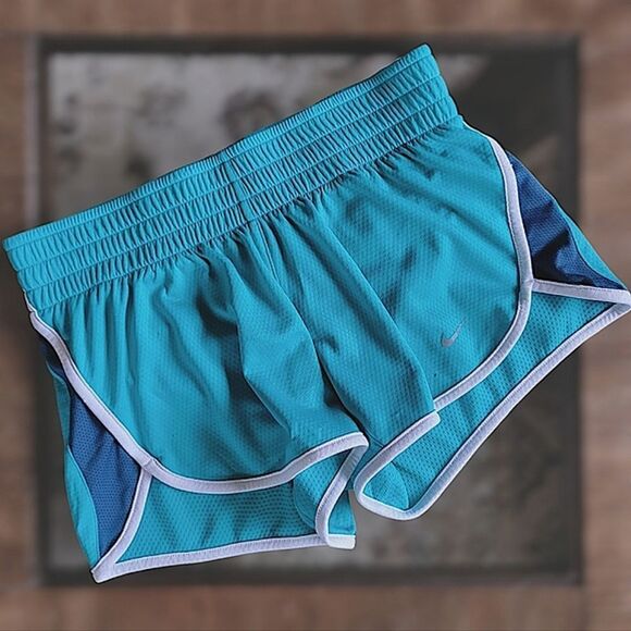 Nike Dri-Fit turquoise athletic split shorts size S - Picture 2 of 10